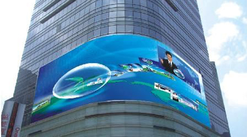 LED顯示屏制造商：智贏者通吃時(shí)代，精小而美是否是一種謬論？