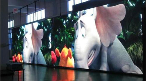 小間距l(xiāng)ed顯示屏要如何選擇？